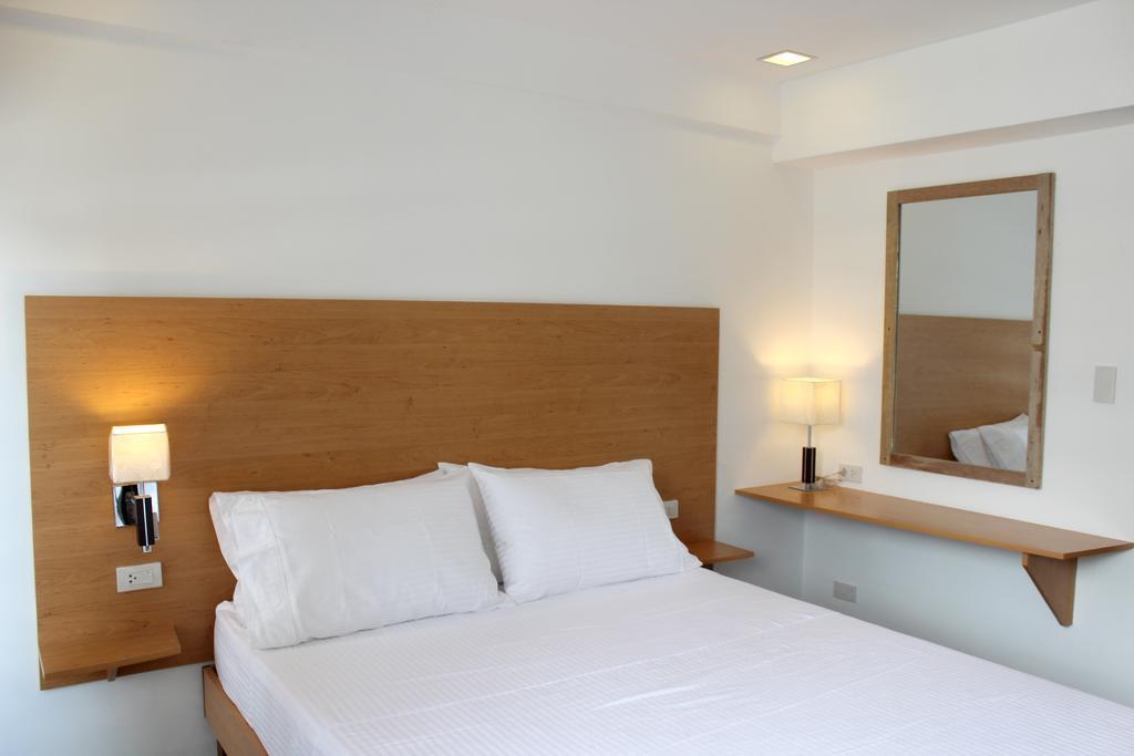 Brblock Boutique And Residences Makati City Quarto foto